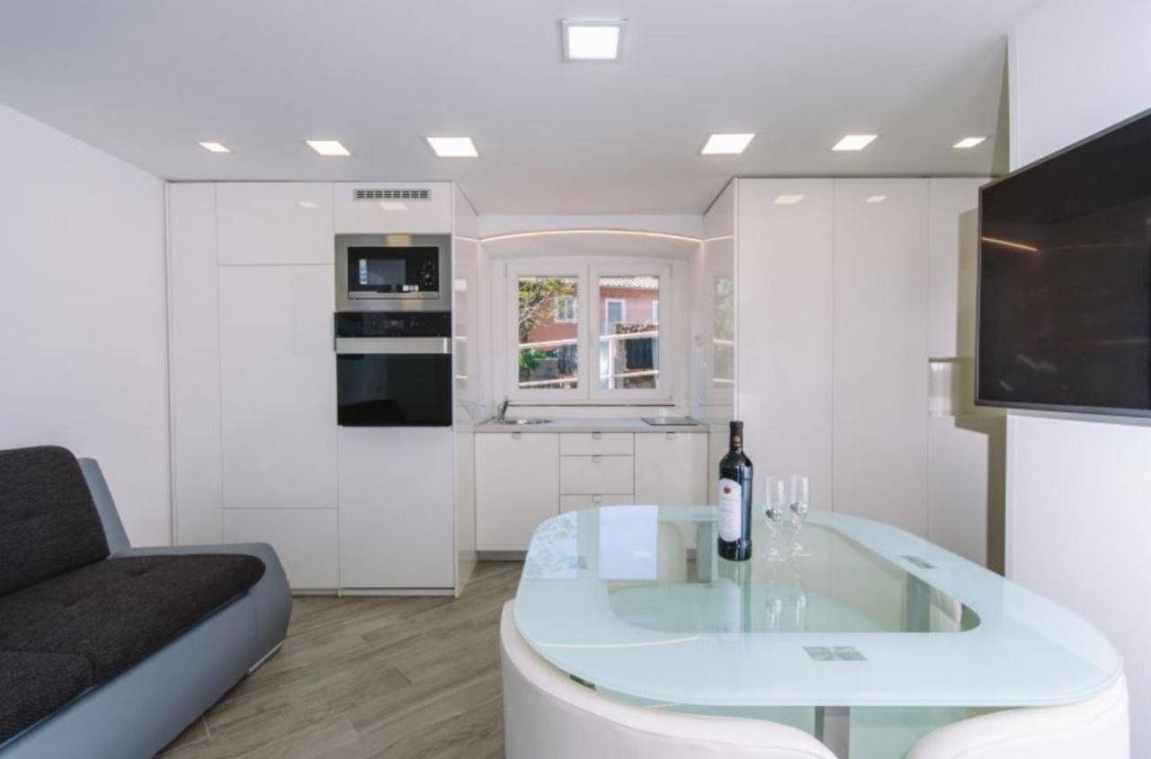Apartment Bellovar Рийека Екстериор снимка